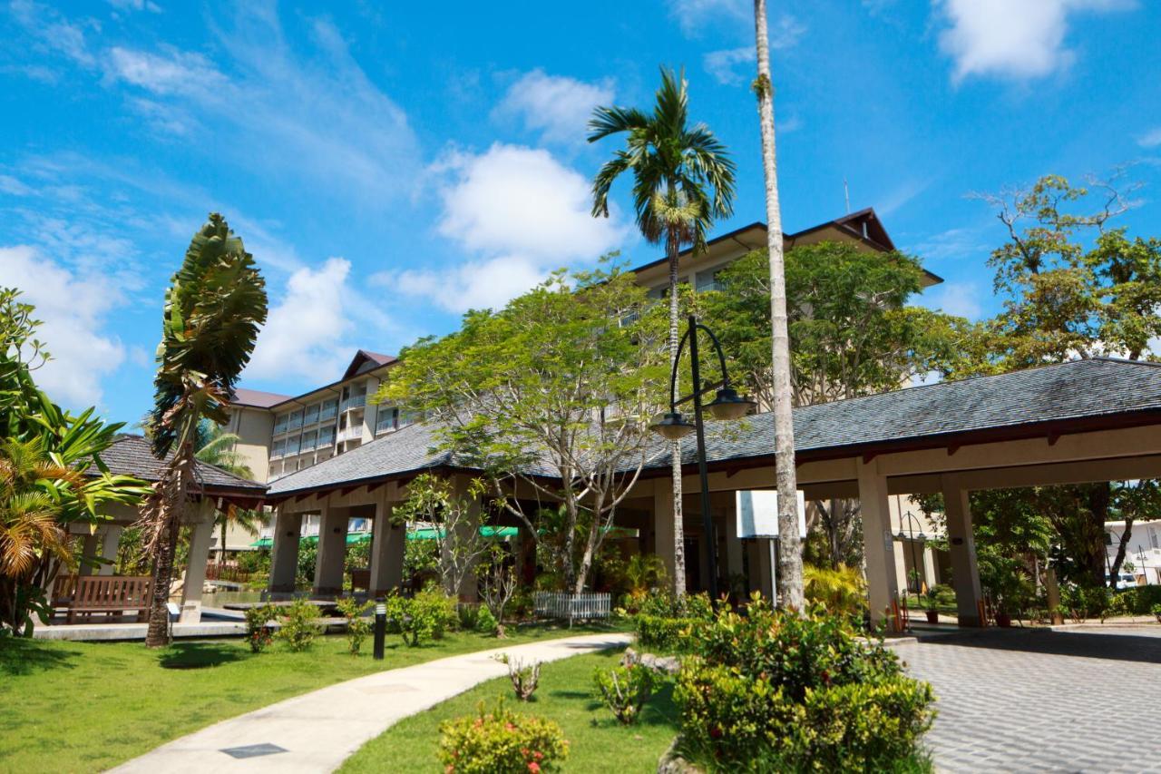 Palau Royal Resort Koror Exterior foto